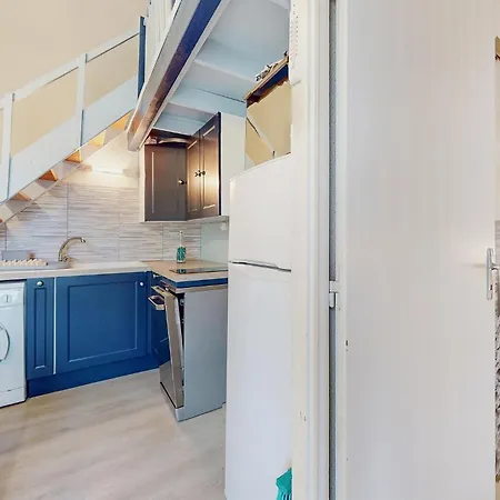 Appartement 2 Bedroom Stunning In Dolron *